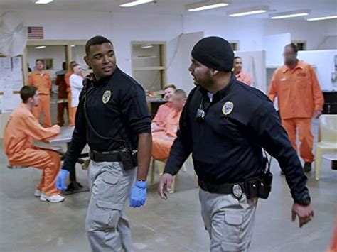 Tonight on ABC their new series The Rookie airs with an all-new Sunday, December 8, 2019, season 2 episode 10 called, The Dark Side, and we have your The Rookie recap below. . Behind bars rookie year where are they now